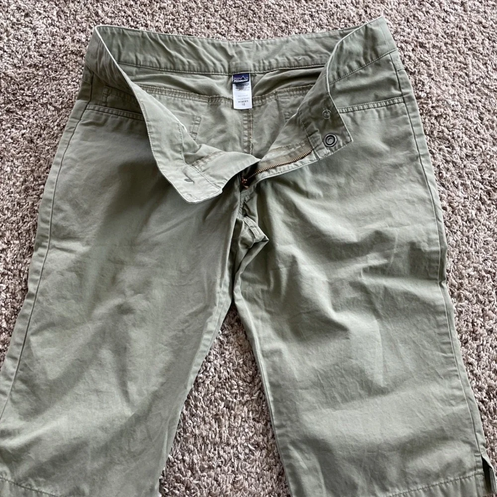Patagonia Gorpcore Capri Pants Womens 10 Sage Green‎ Hiking Outdoorsy Earthcore